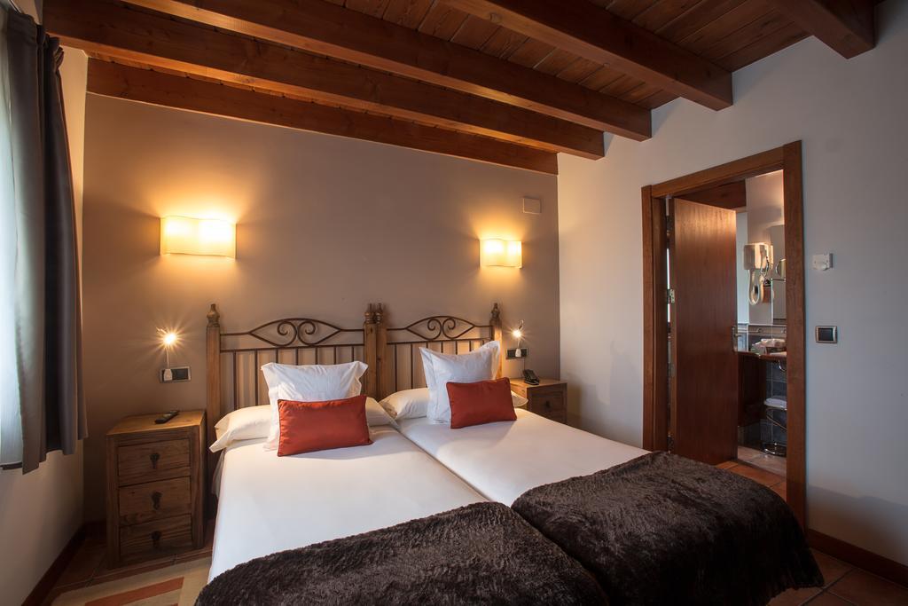Hotel-Apartamento Rural Atxurra Bermeo Exterior photo