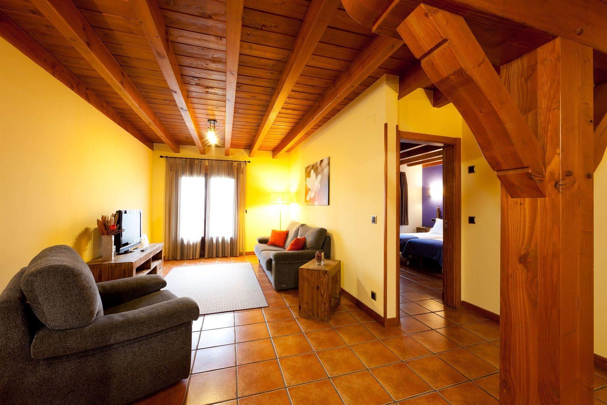Hotel-Apartamento Rural Atxurra Bermeo Exterior photo